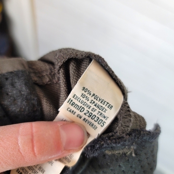 L.L. BEAN BOOT CUT OLIVE GREEN HIKING PANTS, SZ 4 - Picture 6 of 13